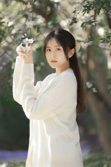 国产群交 在线观看